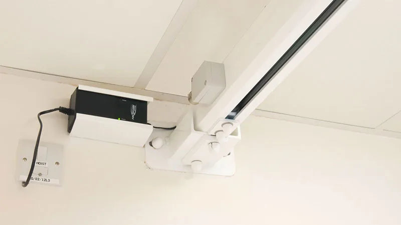 SYMMETRIKIT Skyframe hoist poser system.