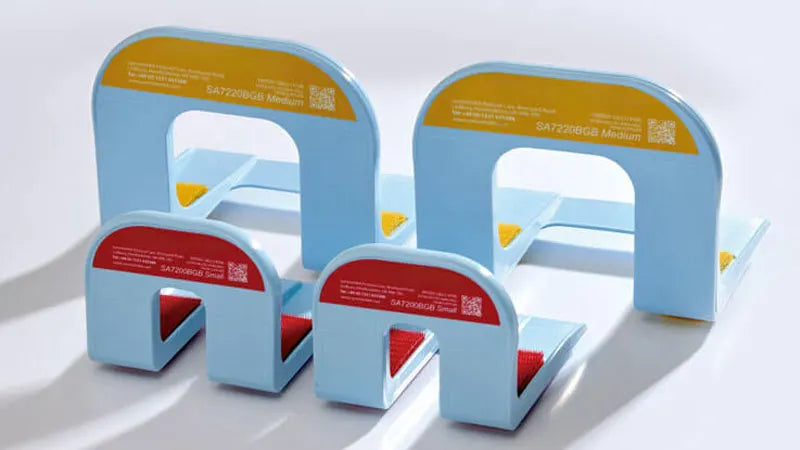 Set of blue red and yellow symmetrisleep brackets.
